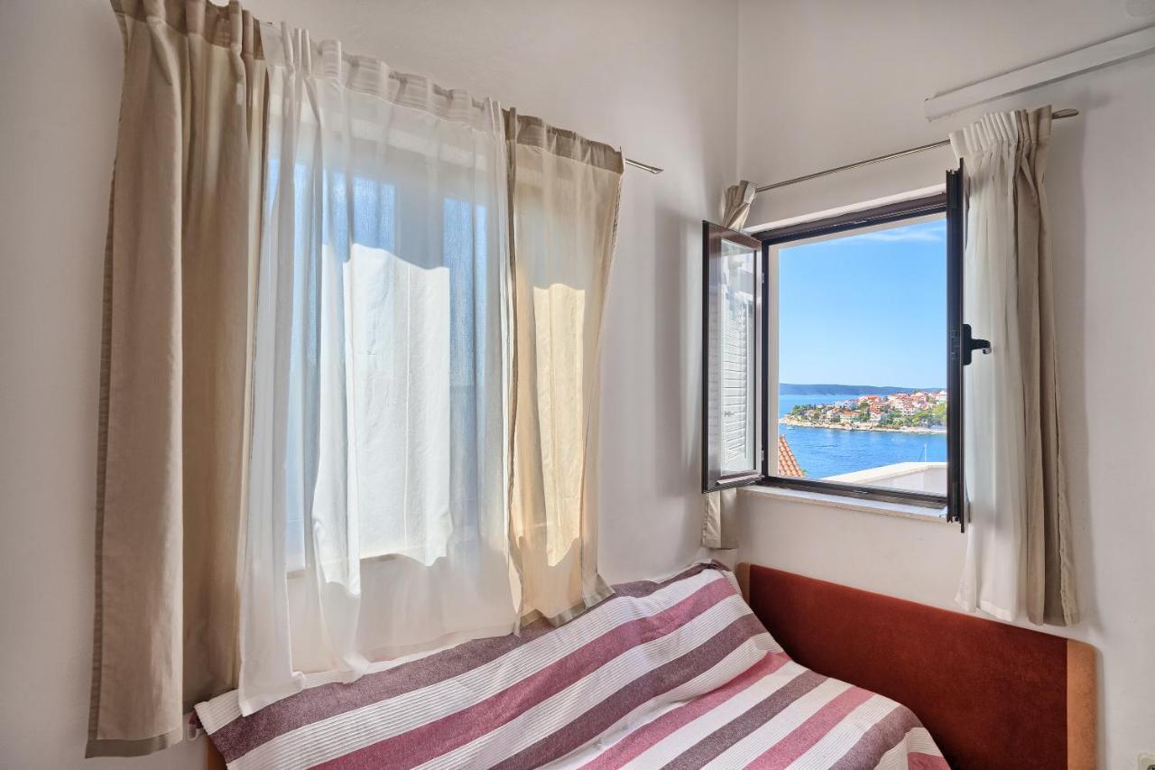 Apartmani Ticic Trogir Exterior foto