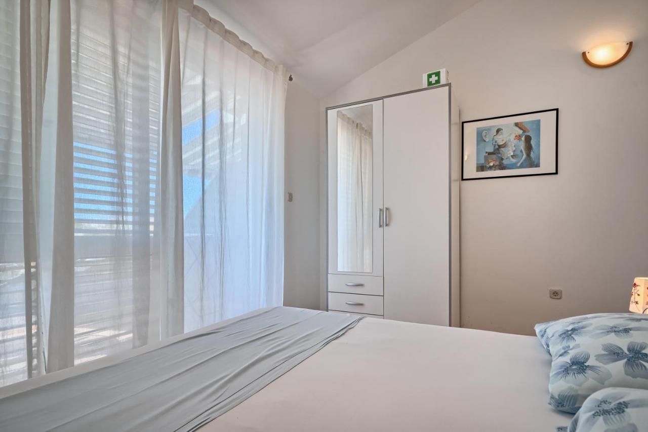 Apartmani Ticic Trogir Exterior foto